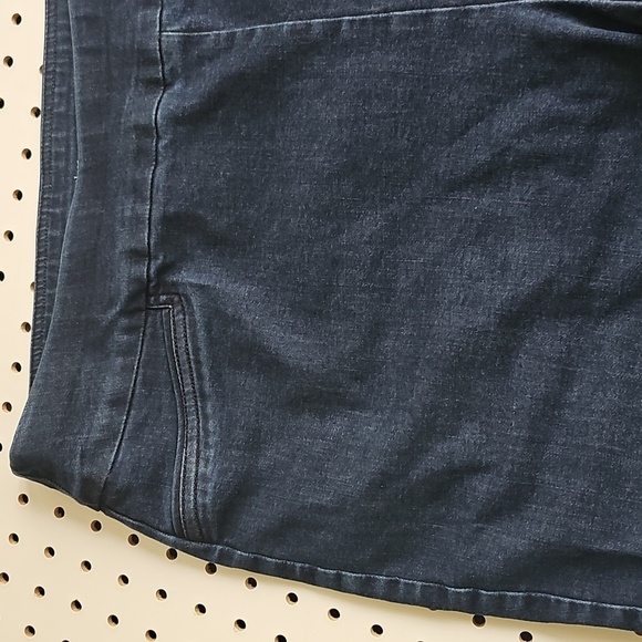 Croft And Barrow Pull On Effortless Stretch Shorts  Sz 20w Dark Blue - Picture 2 of 9